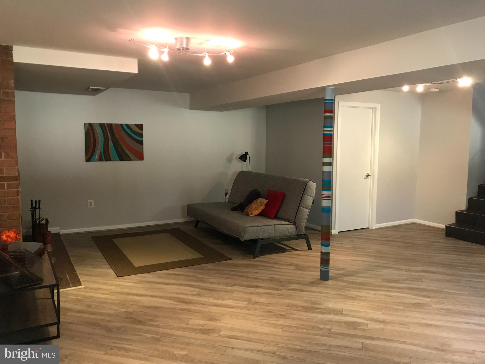 7712 Beech Tree Road Bethesda, MD 20817 - Photo 27 of 33