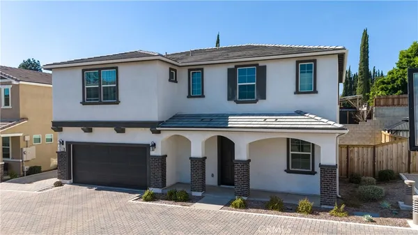 $1,089,000 | 11769 Fenton Avenue, Sylmar, CA 91342