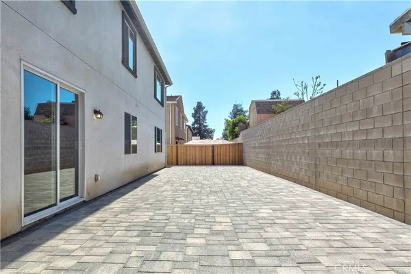 $1,089,000 | 11769 Fenton Avenue, Sylmar, CA 91342