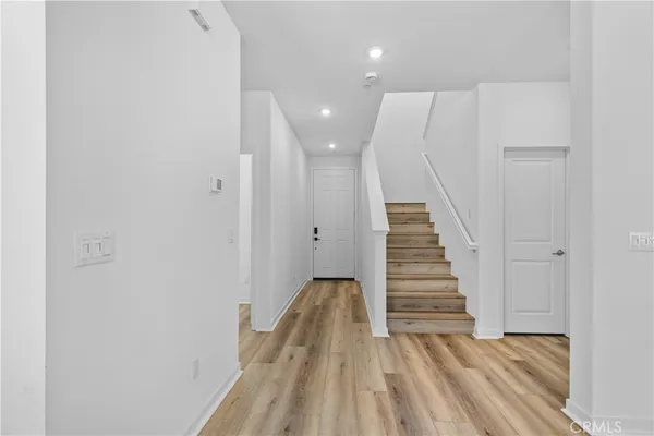 $1,089,000 | 11769 Fenton Avenue, Sylmar, CA 91342