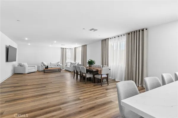 $1,089,000 | 11769 Fenton Avenue, Sylmar, CA 91342