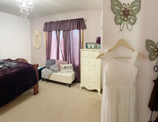 $249,900 | 753 Golden Prairie Drive, Davis Junction, IL 61020