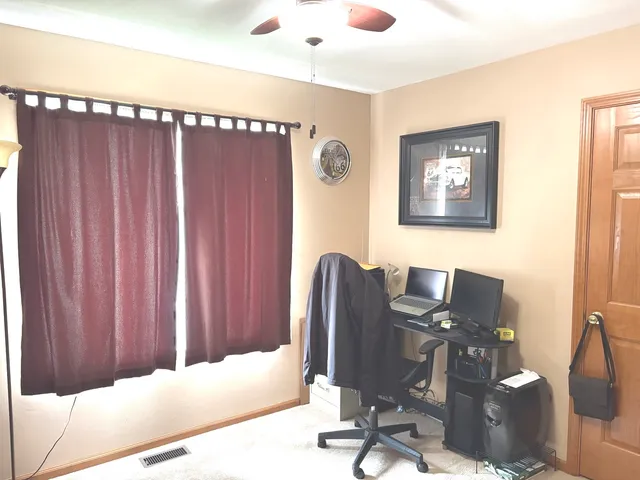 $249,900 | 753 Golden Prairie Drive, Davis Junction, IL 61020