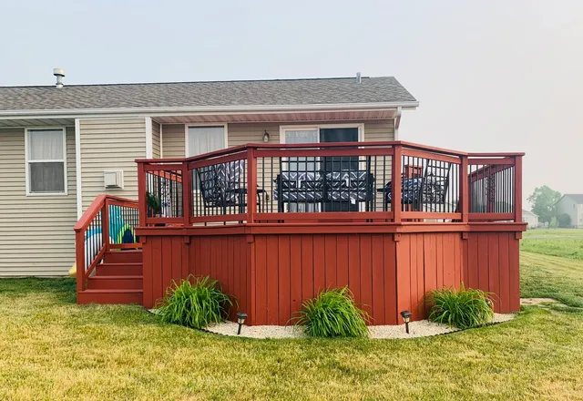 $249,900 | 753 Golden Prairie Drive, Davis Junction, IL 61020