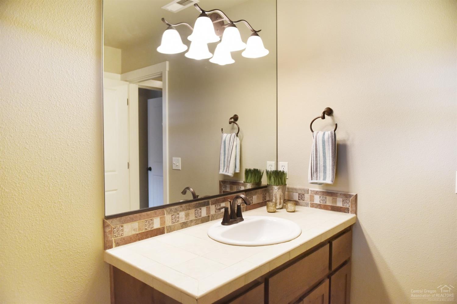 413 Northwest 25th Street Redmond, OR 97756 - Photo 15 of 24 Additional Photo