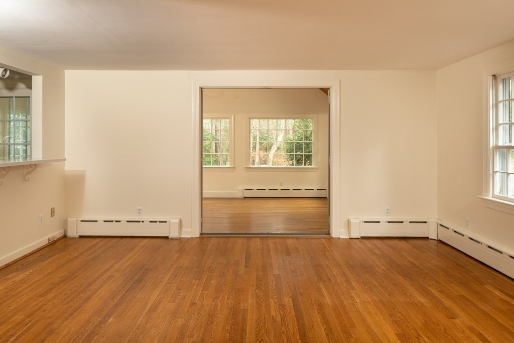 371 Wareham Road Marion, MA 02738 - Photo 12 of 37 Gallery Image 12