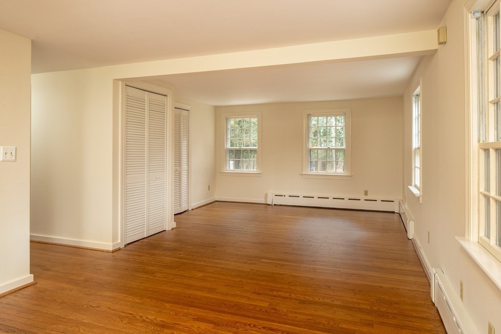 371 Wareham Road Marion, MA 02738 - Photo 20 of 37 Gallery Image 20