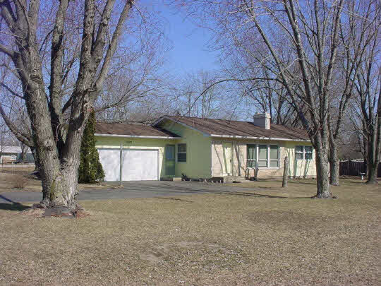 205 Hononegah Road Rockton, IL 61072 - Photo 1 of 5 Gallery Image 1