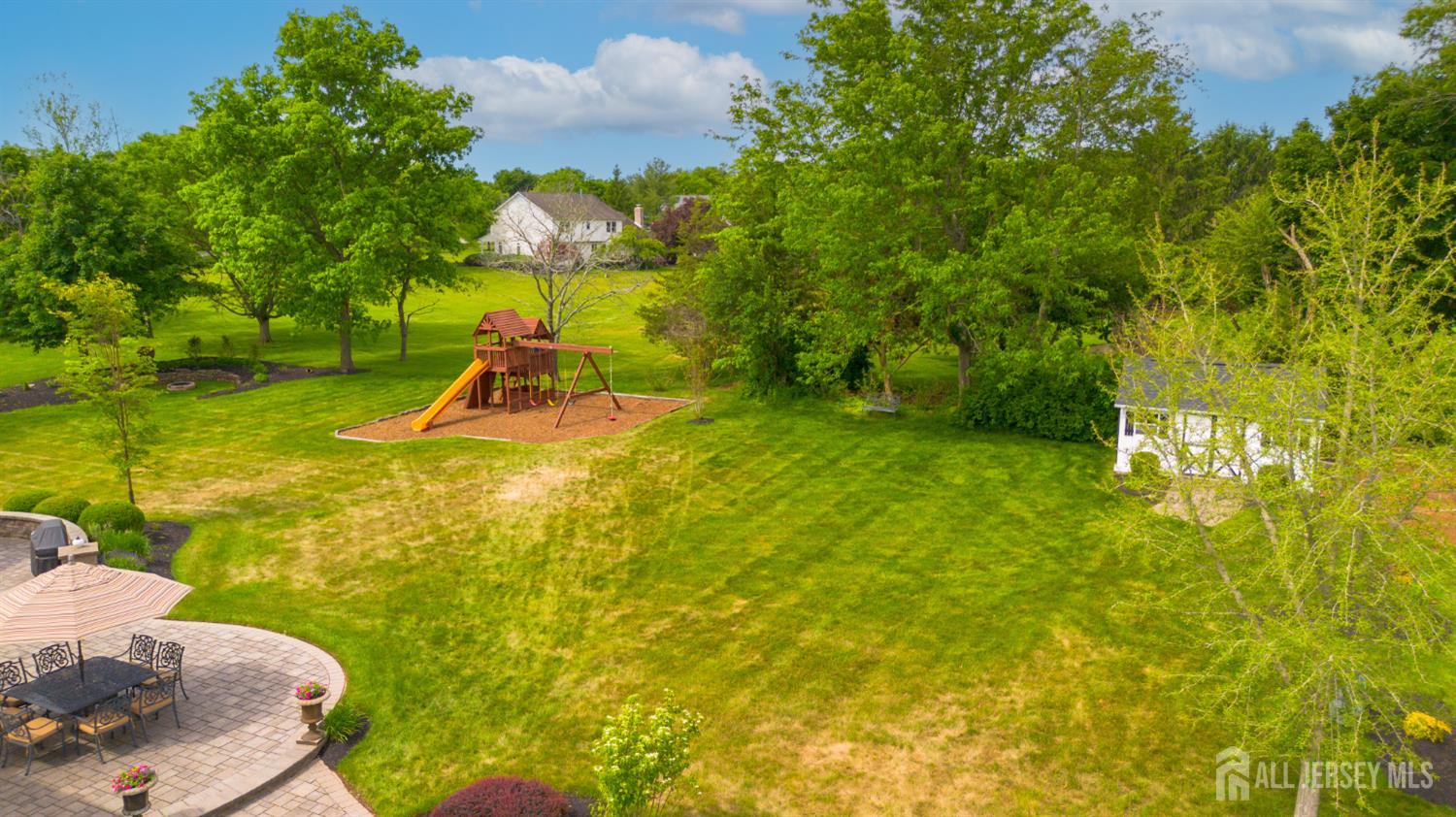 44 Titus Road Skillman, NJ 08558 - Photo 4 of 63