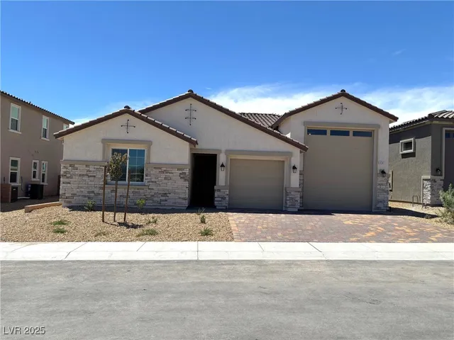 $464,950 | 4341 South Angel Fls Court, Pahrump, NV 89061