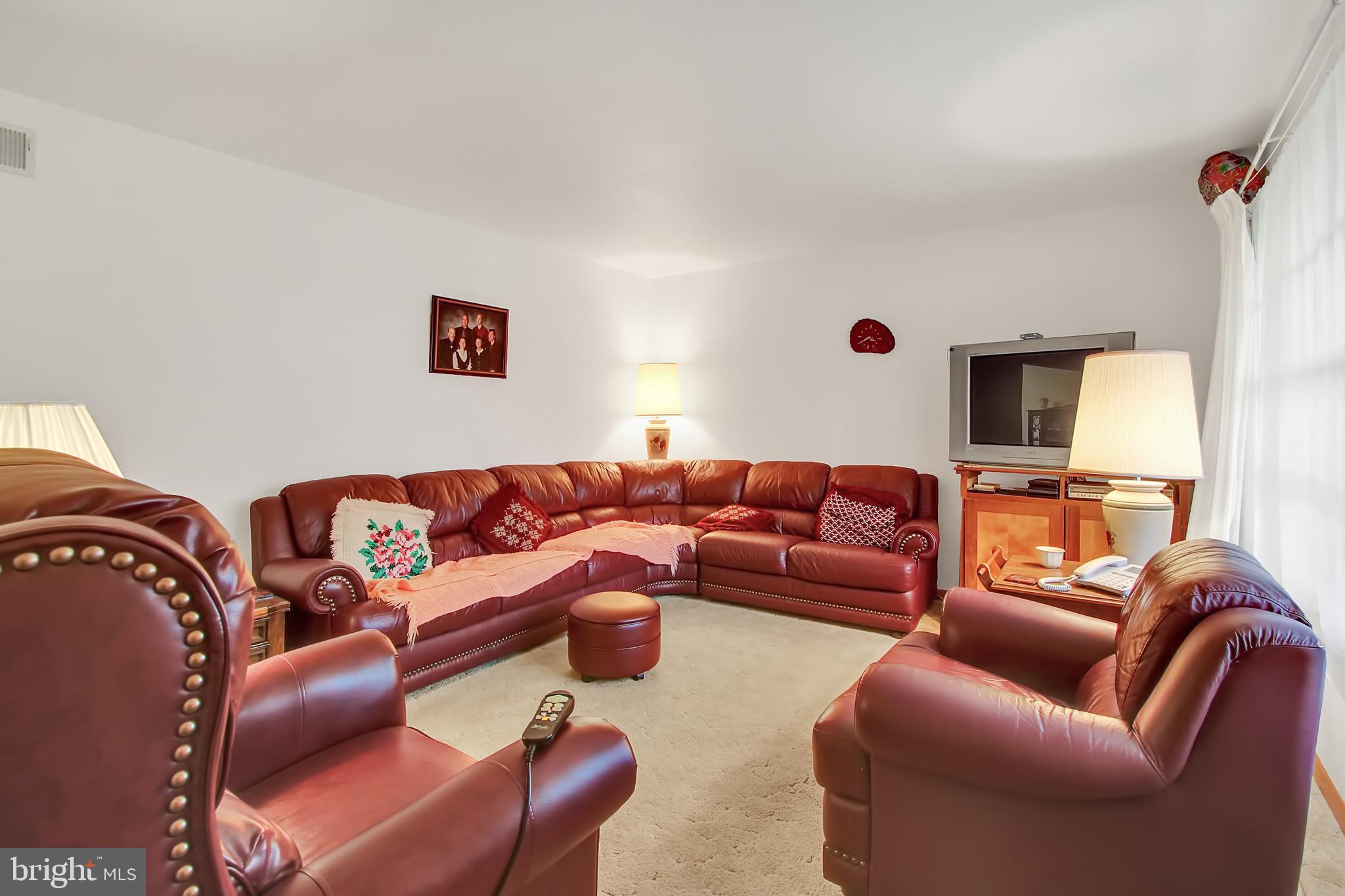 6772 Century Farms Road Felton, PA 17322 - Photo 2 of 26 Gallery Image 2