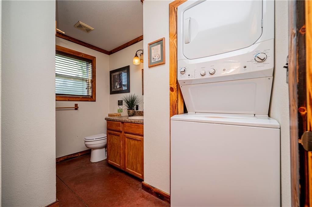 804 Highway 3 Uniontown, KS 66779 - Photo 26 of 35