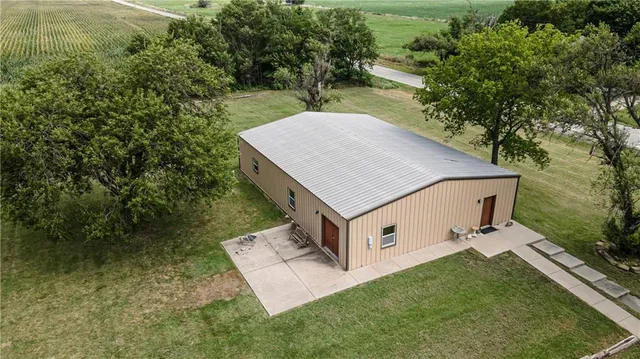 $399,000 | 804 Highway 3, Uniontown, KS 66779
