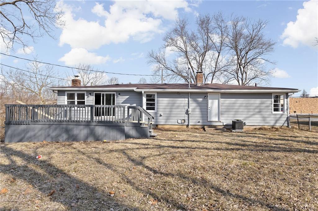 7625 Hayworth Road Indianapolis, IN 46221 - Photo 17 of 19 Gallery Image 17