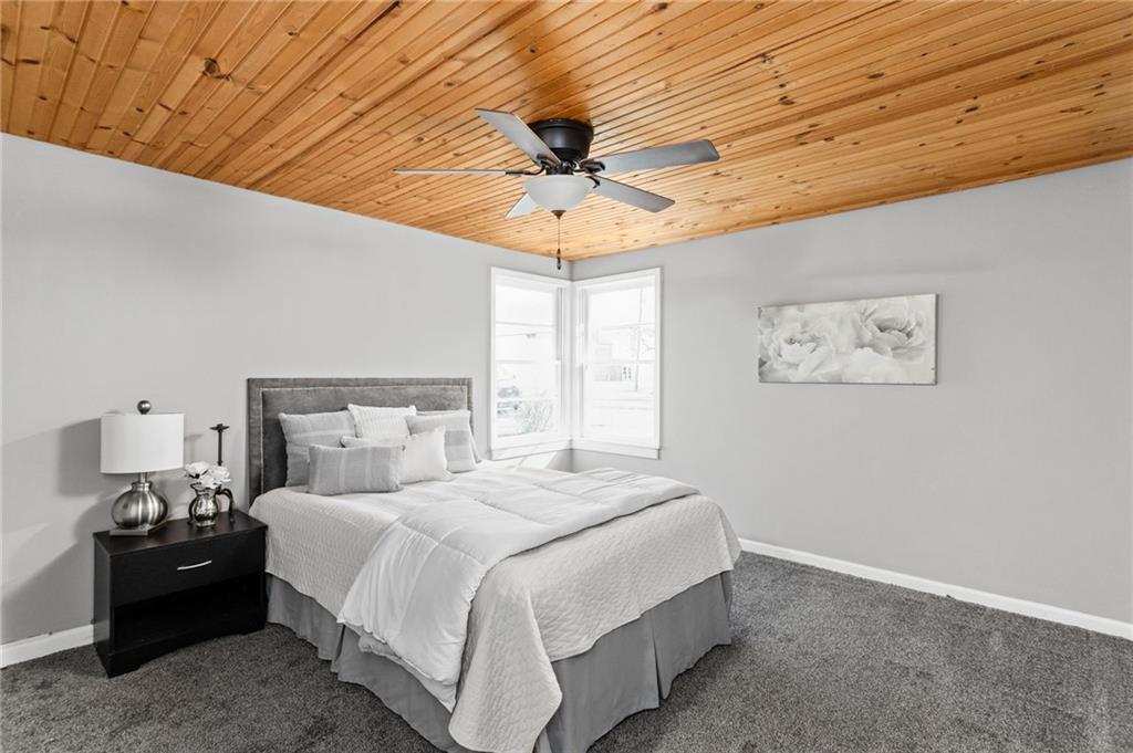 7625 Hayworth Road Indianapolis, IN 46221 - Photo 4 of 19 Gallery Image 4