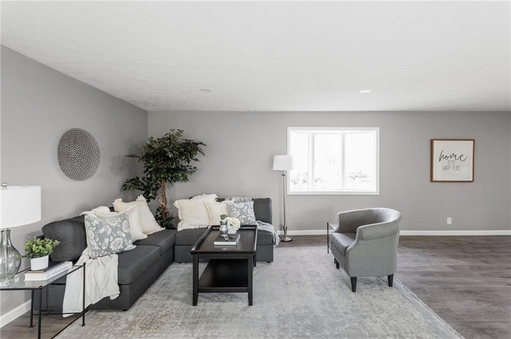 7625 Hayworth Road Indianapolis, IN 46221 - Photo 7 of 19 Gallery Image 7