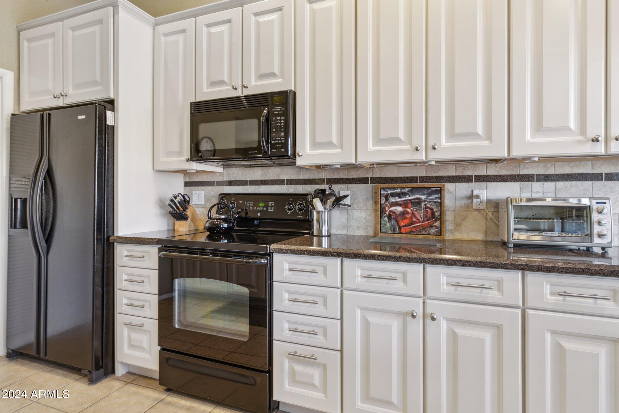 9707 East Mountain View Road, Unit 2436 Scottsdale, AZ 85258 - Photo 6 of 27 Kitchen