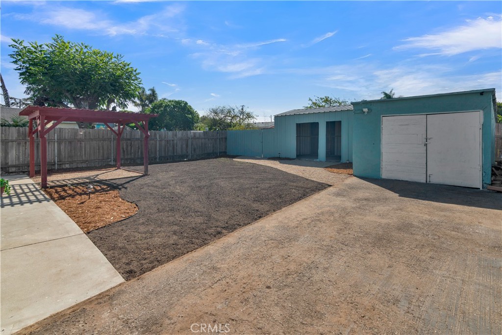 848 Mentone Avenue Grover Beach, CA 93433 - Photo 6 of 33 a backyard of a house