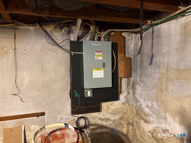 36 Rolfe Street Hamden, CT 06517 - Photo 21 of 23