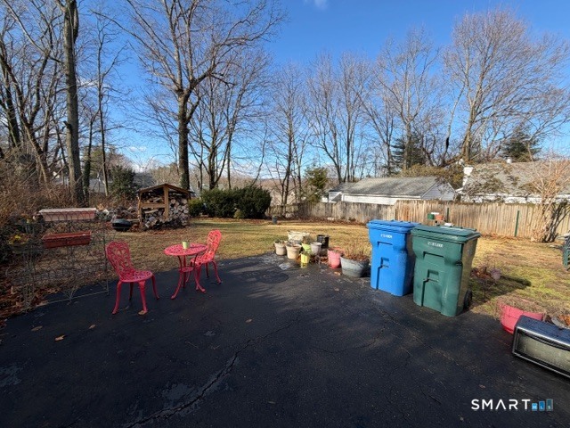 36 Rolfe Street Hamden, CT 06517 - Photo 3 of 23