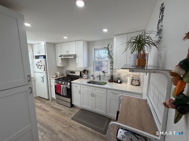 36 Rolfe Street Hamden, CT 06517 - Photo 8 of 23