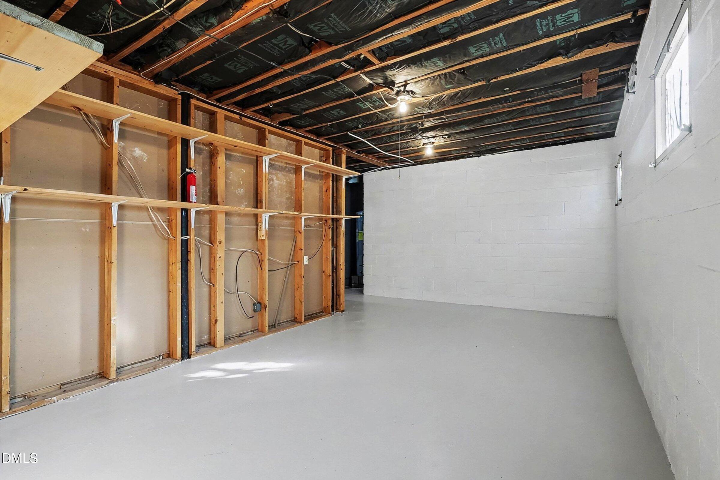3704 Pembrook Place Raleigh, NC 27612 - Photo 40 of 68 a view of water heater room