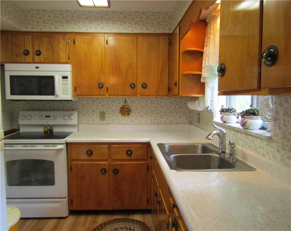 225 East Donora Road Webster, PA 15087 - Photo 10 of 25 Gallery Image 10