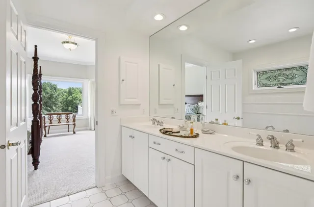 $1,875,000 | N1474 Fontana Ridge Road, Fontana, WI 53125