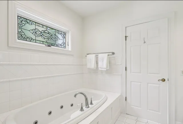 $1,875,000 | N1474 Fontana Ridge Road, Fontana, WI 53125