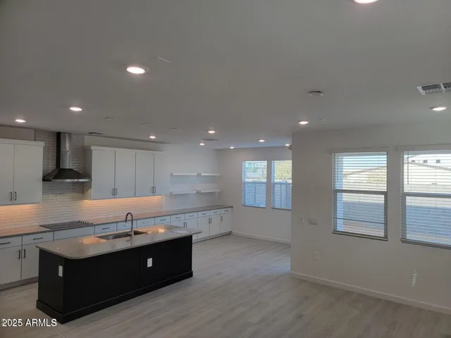 $2,499 | 9842 South 11th Street, Phoenix, AZ 85042