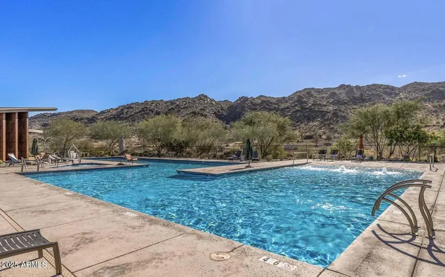 $2,499 | 9842 South 11th Street, Phoenix, AZ 85042