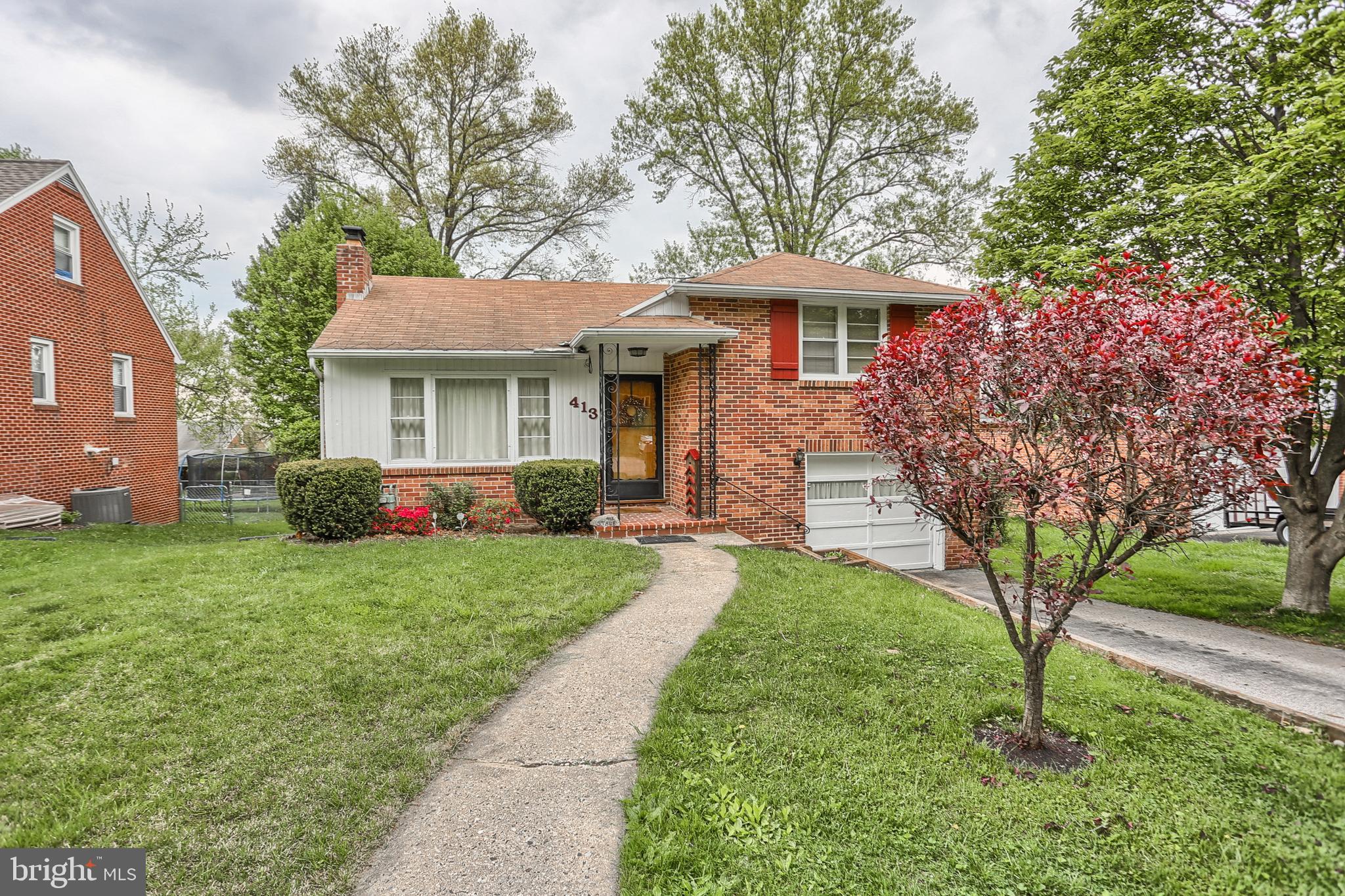 413 Devon Road York, PA 17403 - Photo 1 of 36 Gallery Image 1