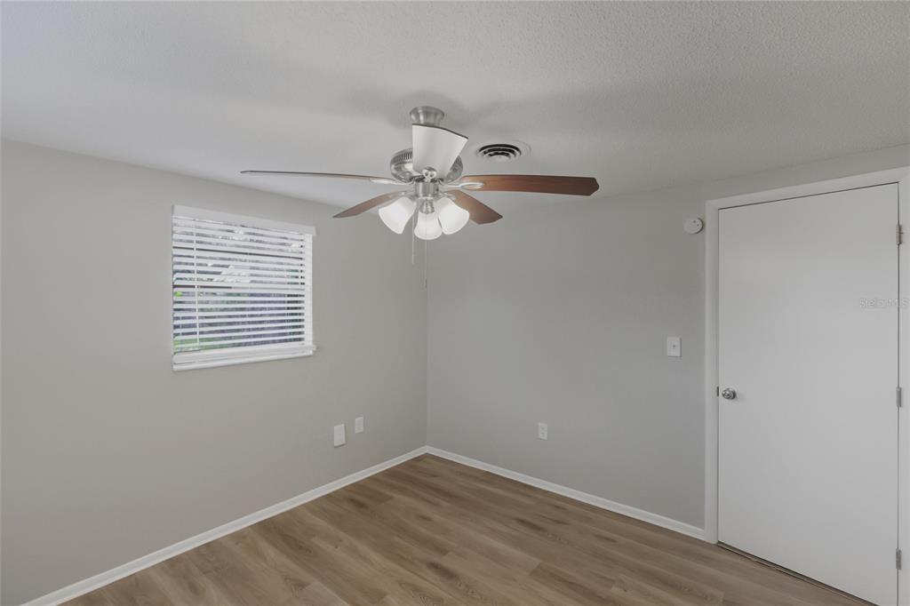 101 Oberlin Road Venice, FL 34293 - Photo 21 of 27
