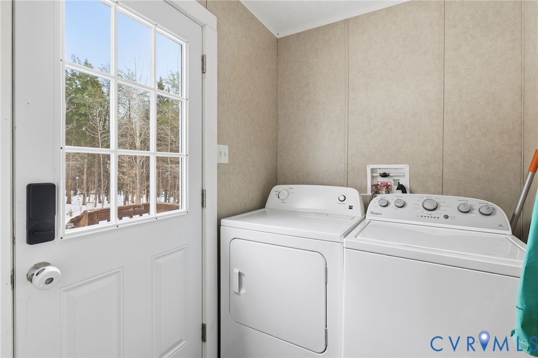 930 Evans Road Powhatan, VA 23139 - Photo 10 of 21 Gallery Image 10