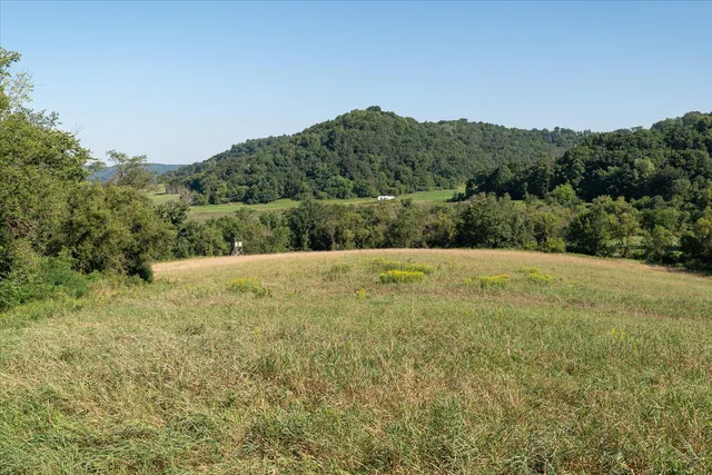 $740,000 | 23509 County Highway East, Dayton, WI 53581