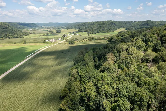$740,000 | 23509 County Highway East, Dayton, WI 53581