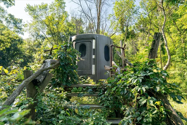 $740,000 | 23509 County Highway East, Dayton, WI 53581