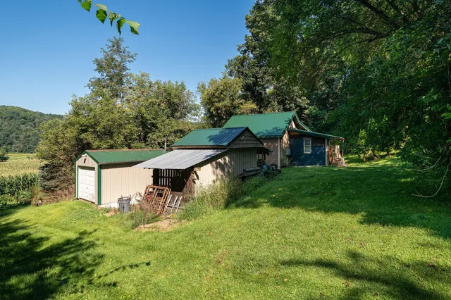 $740,000 | 23509 County Highway East, Dayton, WI 53581