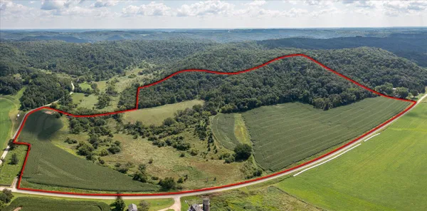 $740,000 | 23509 County Highway East, Dayton, WI 53581