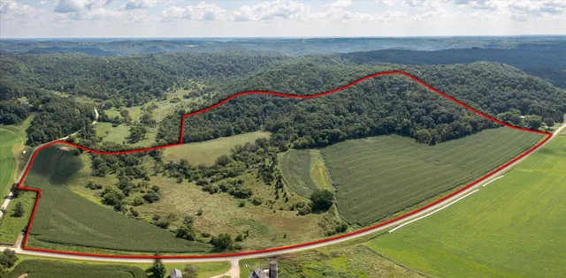 $740,000 | 23509 County Highway East, Dayton, WI 53581