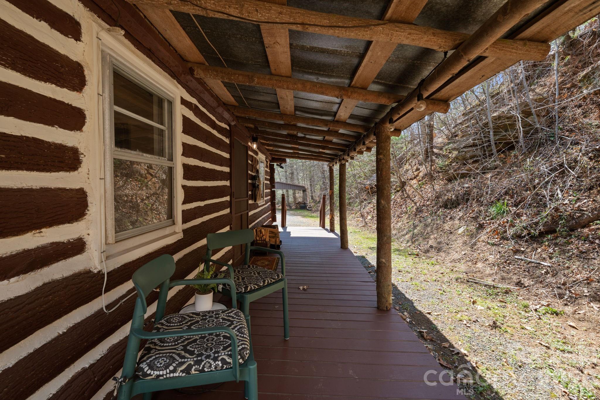 245 Davenport Road Spruce Pine, NC 28777 - Photo 16 of 25 a view of entryway