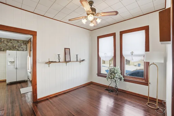 $310,000 | 307 West Curtis Street, Grant Park, IL 60940