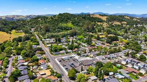 $889,000 | 149 Lilienthal Avenue, Napa, CA 94558