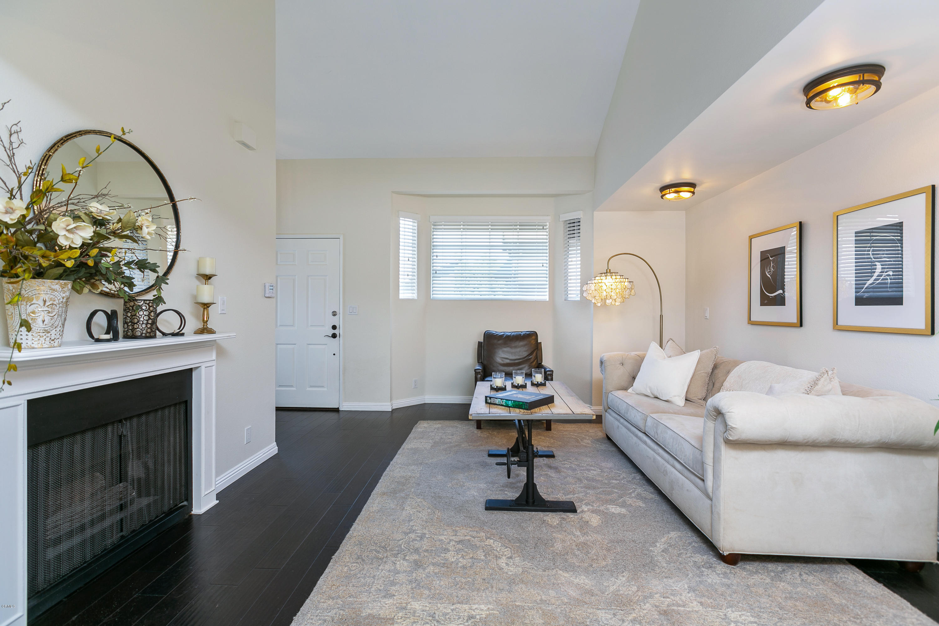 246 Alpine Street, Unit 12 Pasadena, CA 91106 - Photo 2 of 21 egpimaging_246AlpineStreet12_010_FLEXMLS