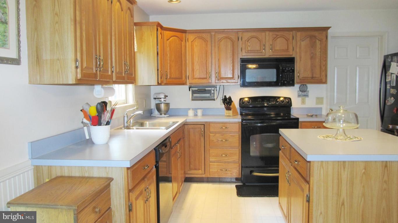 6 Star Lite Drive Lititz, PA 17543 - Photo 12 of 19 Gallery Image 12
