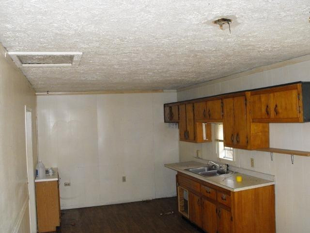 231 Hendricks Long Road Campton, KY 41301 - Photo 11 of 20 Photo 11