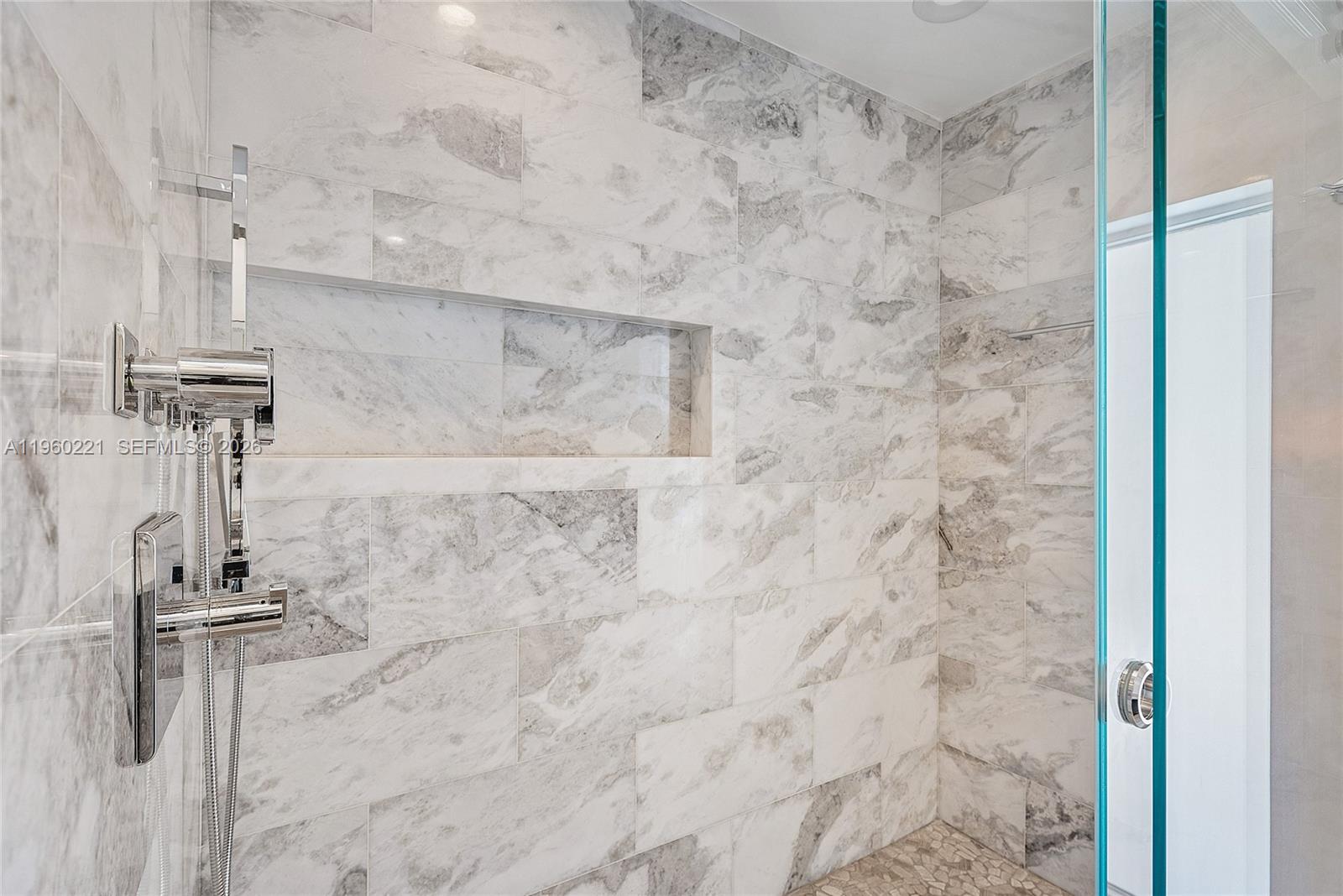 2809 Northeast 32nd Street Lighthouse Point, FL 33064 - Photo 23 of 47