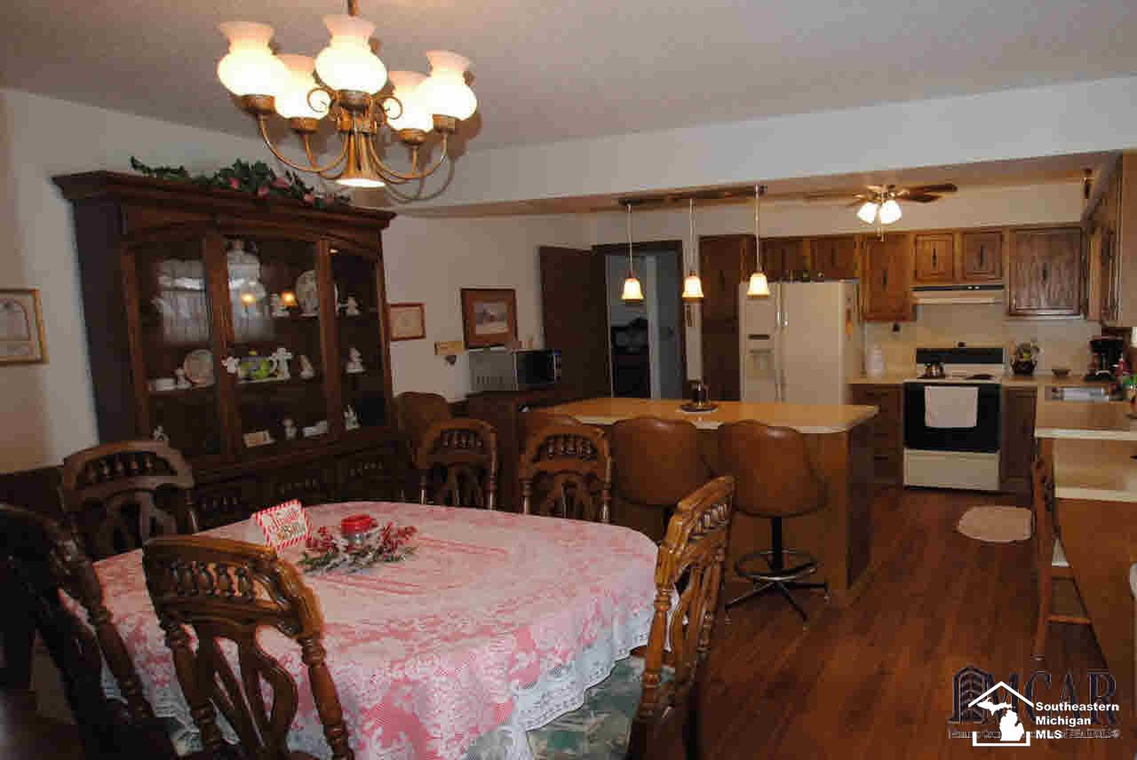 237 East Dean Road Temperance, MI 48182 - Photo 13 of 24 Dining Area