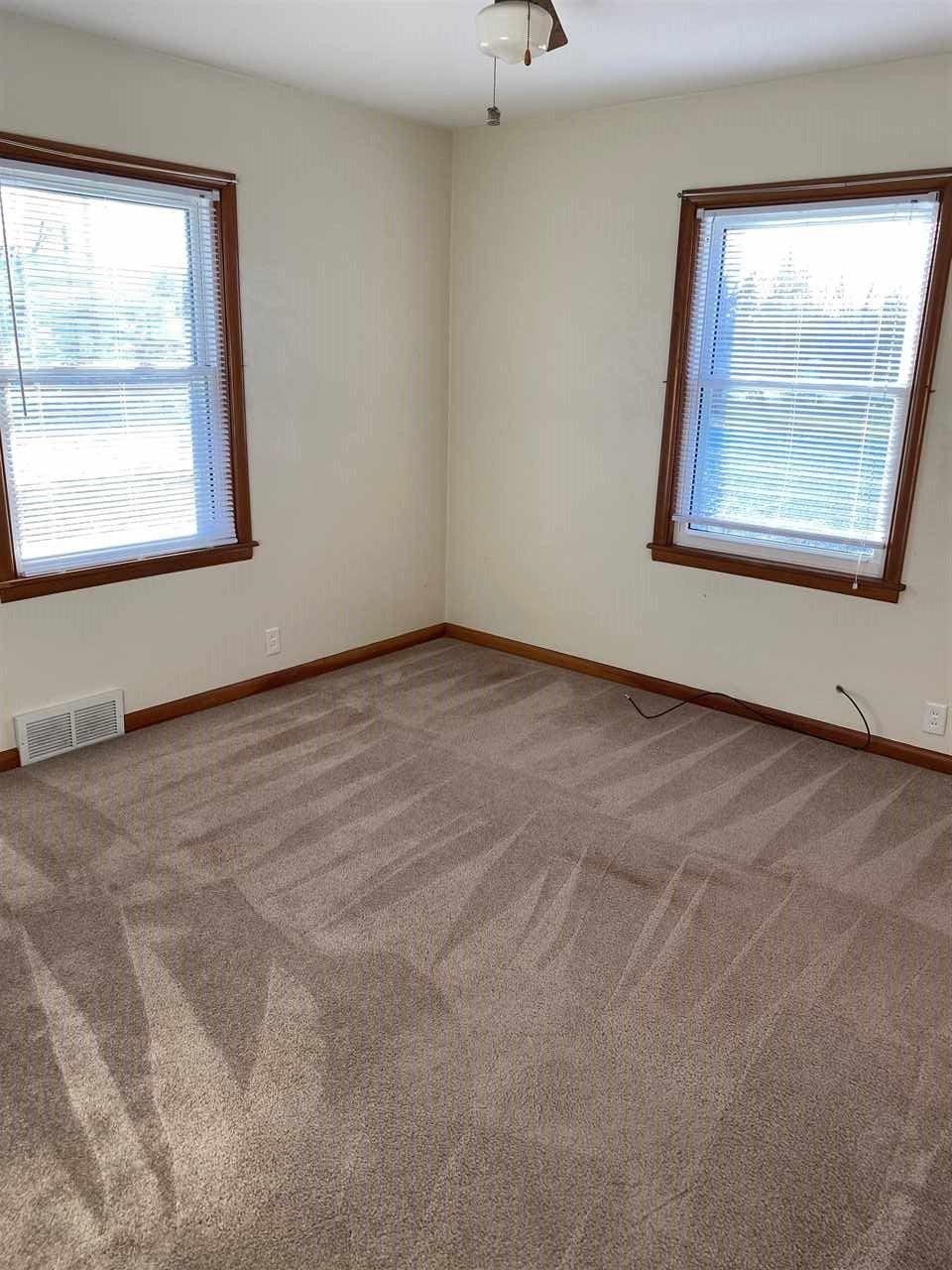300 Devoe Street South Lone Tree, IA 52755 - Photo 9 of 13 Gallery Image 9