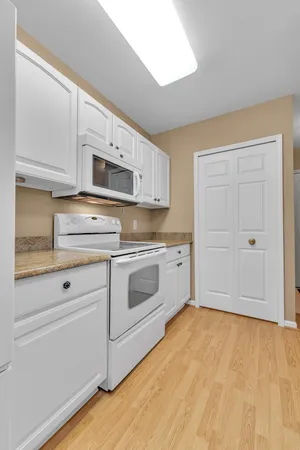 $264,900 | 1224 Joyce Lane, Ann Arbor, MI 48103